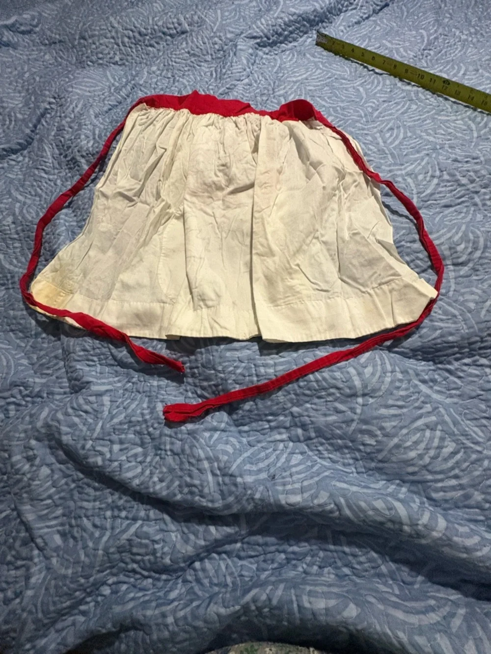 vintage Christmas Holiday Santa half waist apron. Embroidered
